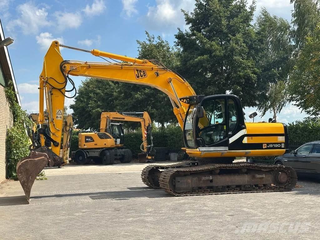 JCB JS190 LC 履带挖掘机