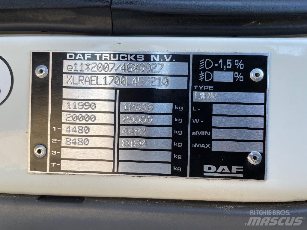 DAF LF220 厢式货车