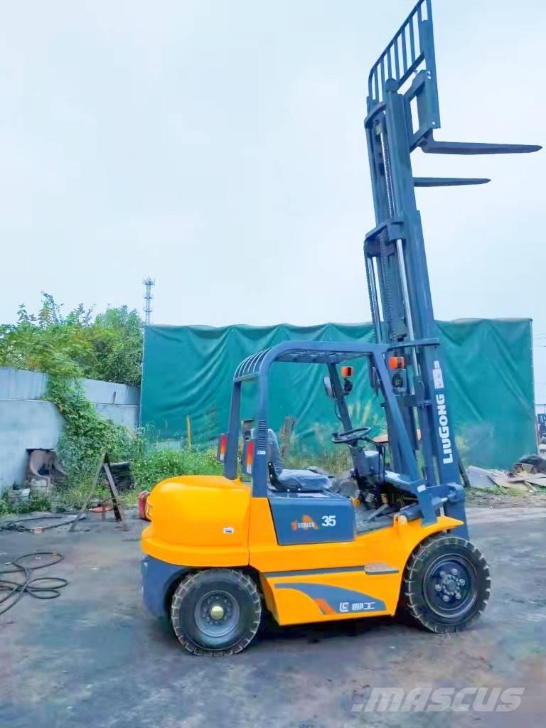 LiuGong CPC 35 柴油叉车