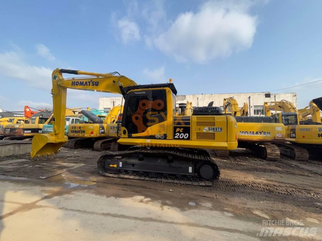 Komatsu PC 200 履带挖掘机