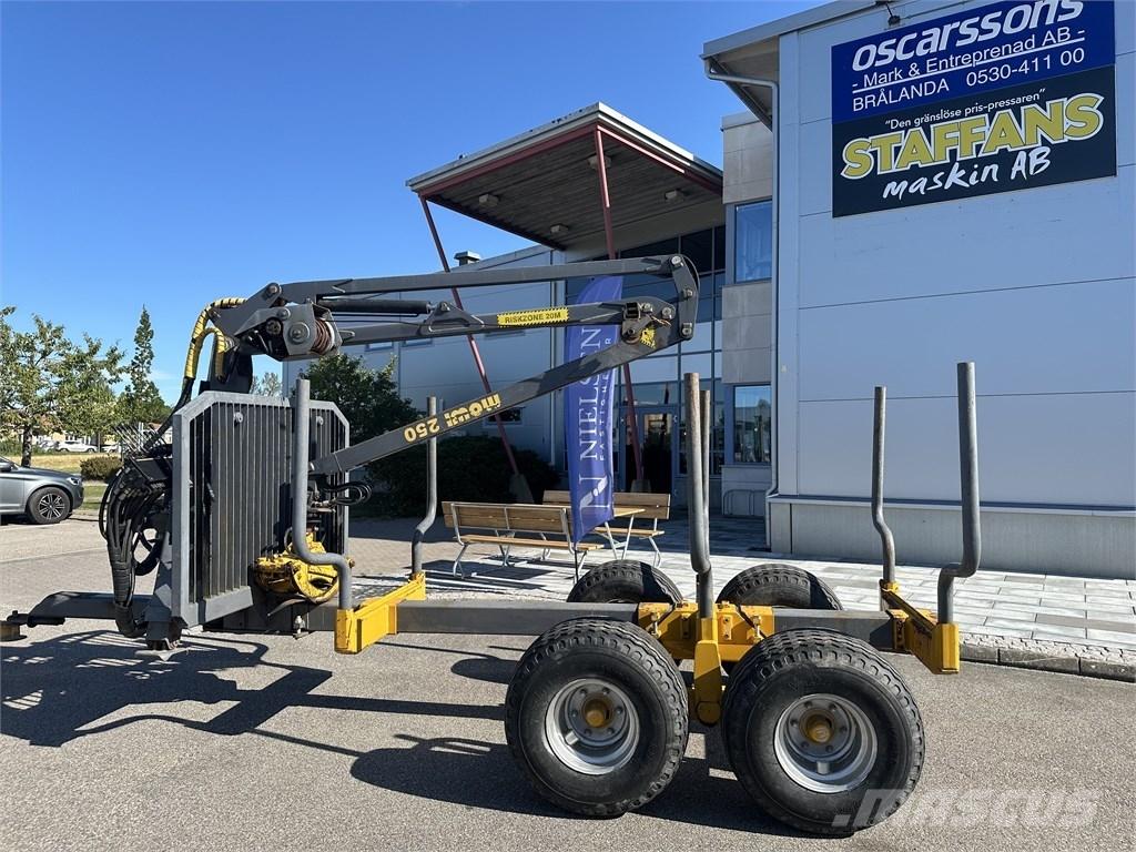 Mowi 250 林业拖车