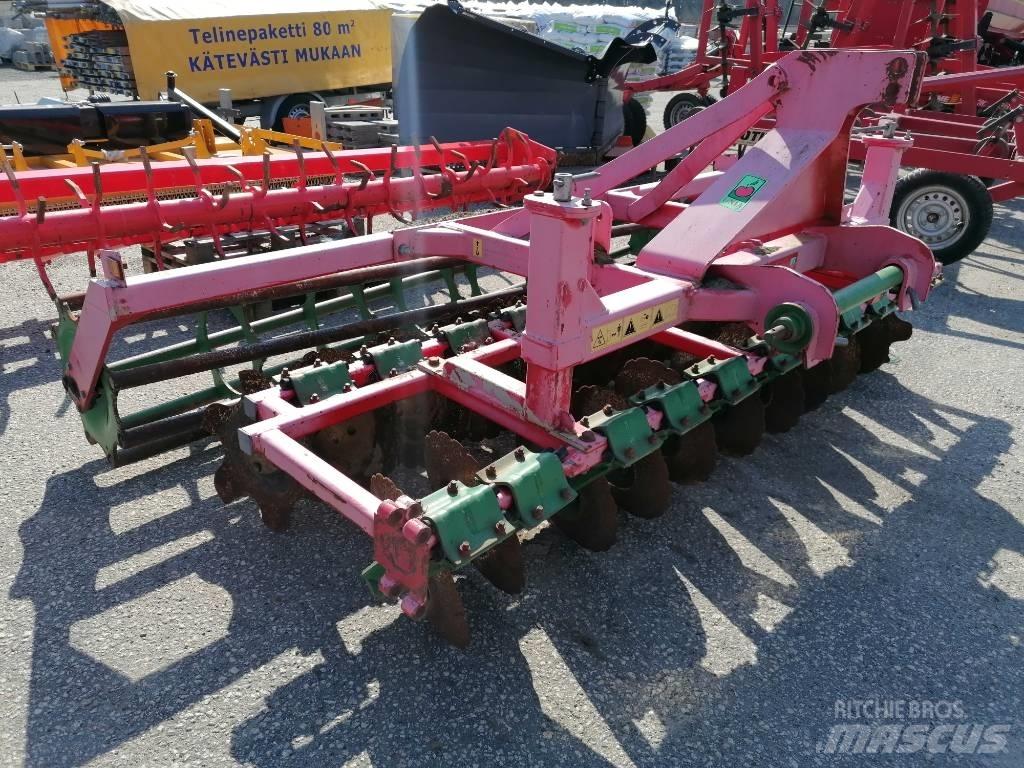 Unia Ares 300 圆盘耙