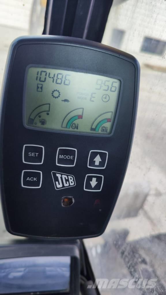 JCB JS 200 W 轮式挖掘机