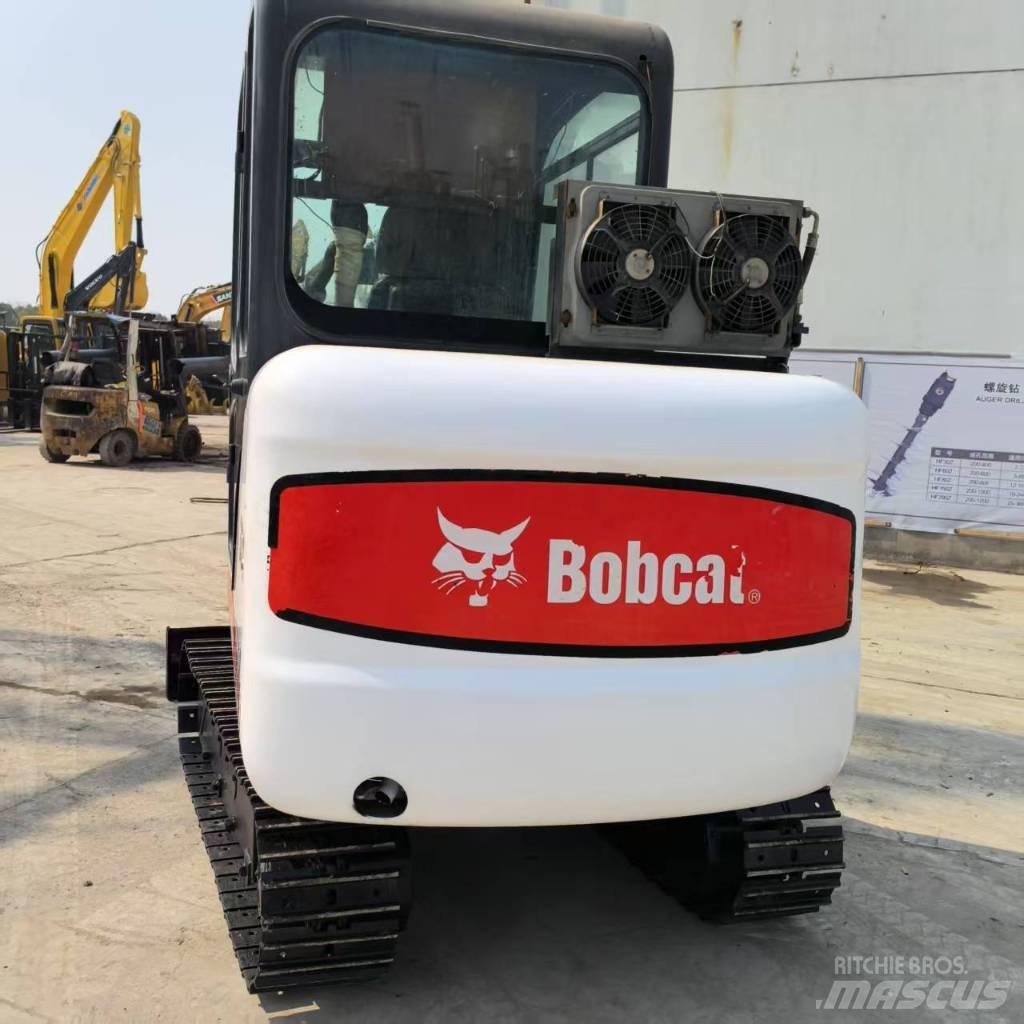 Bobcat 331 小型挖掘机