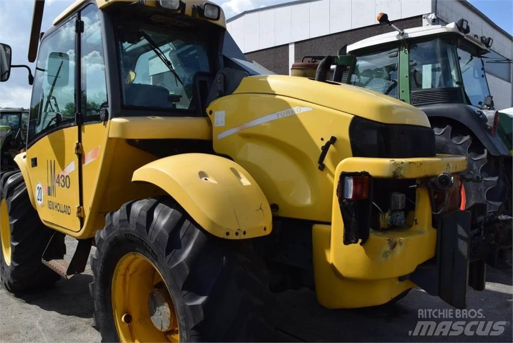 New Holland LM 430 直臂高空工作平台