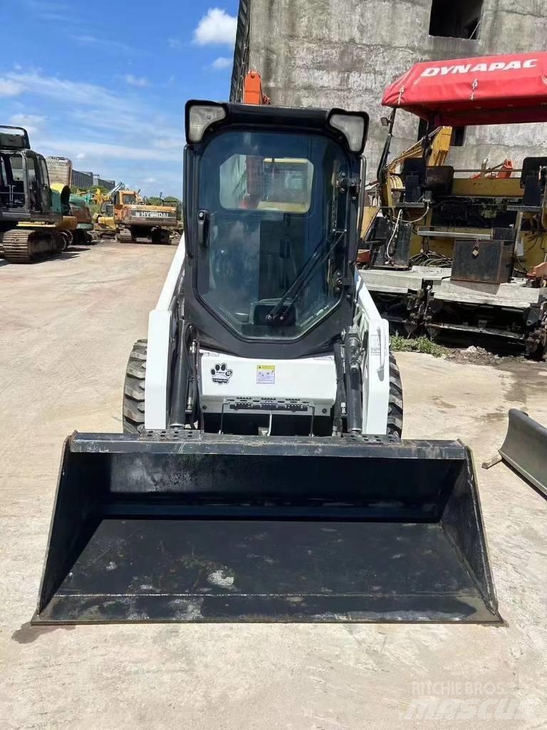 Bobcat S 450 滑移装载机