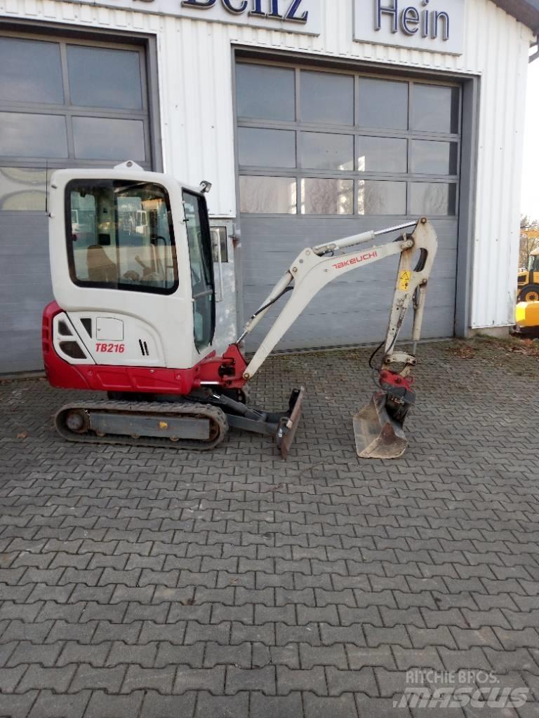 Takeuchi TB 216 小型挖掘机