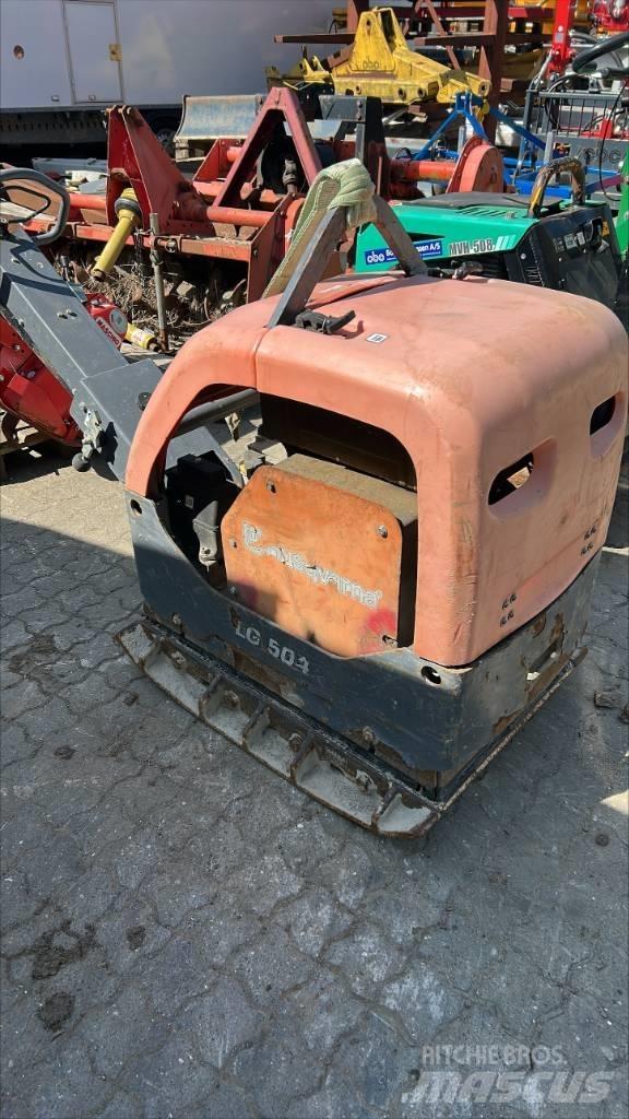 Husqvarna LG504 平板夯