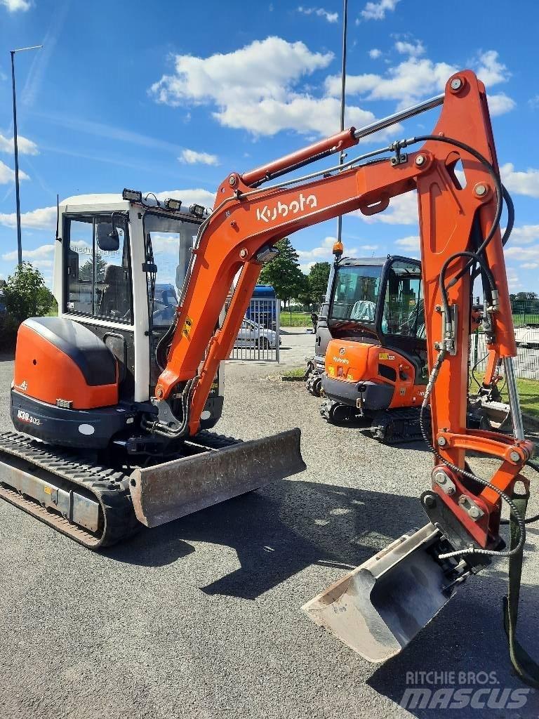 Kubota U 30-3 小型挖掘机