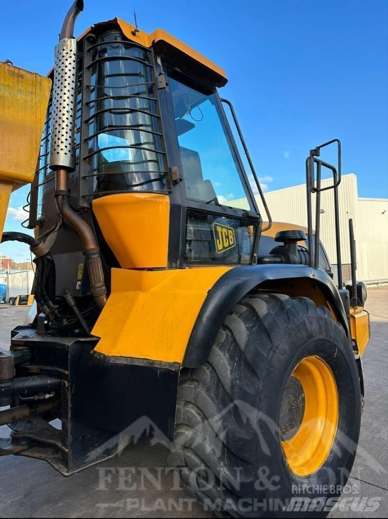 JCB 714 铰接式自卸车
