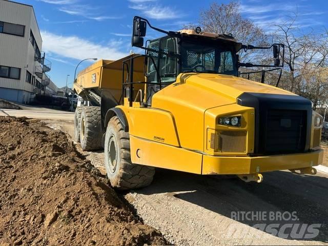 CAT 745 铰接式自卸车