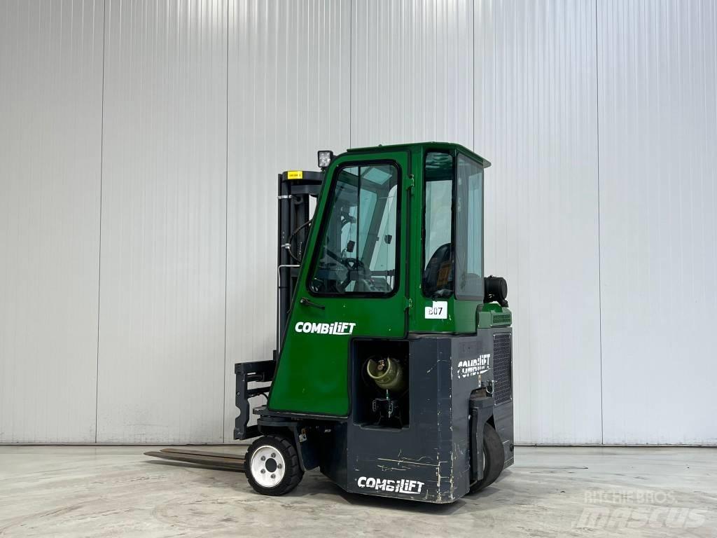 Combilift CB2500 lpg 四轮前移式叉车