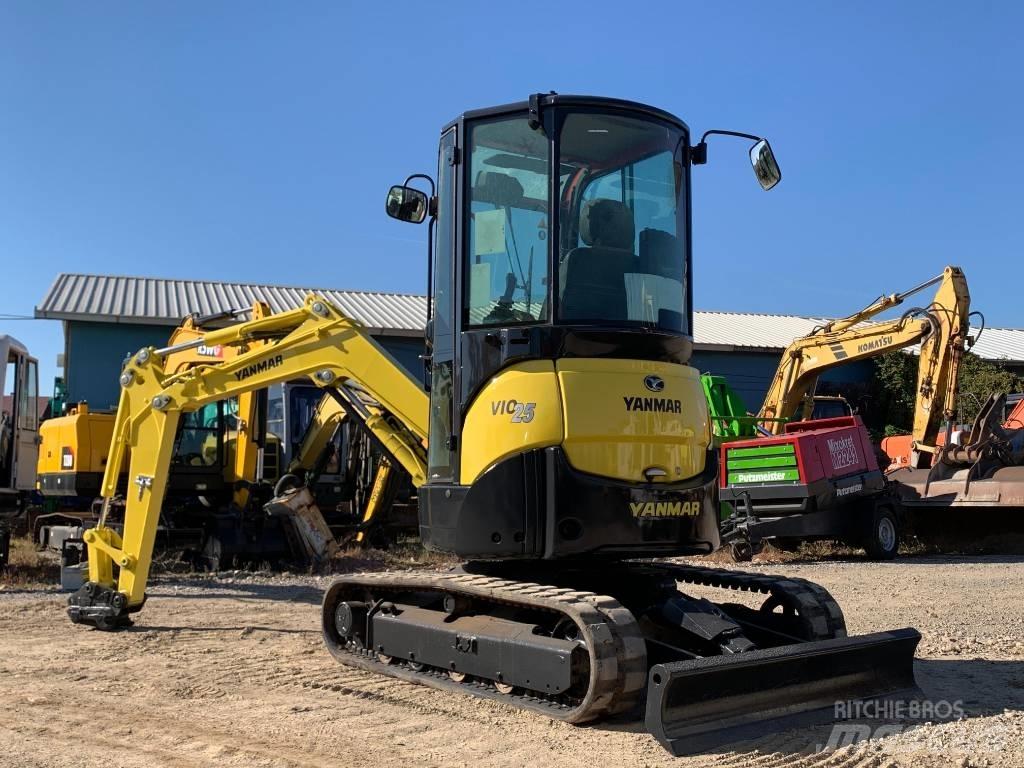Yanmar Vio 25-4 小型挖掘机