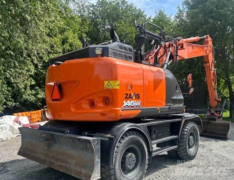Hitachi ZX 145 W-6 轮式挖掘机