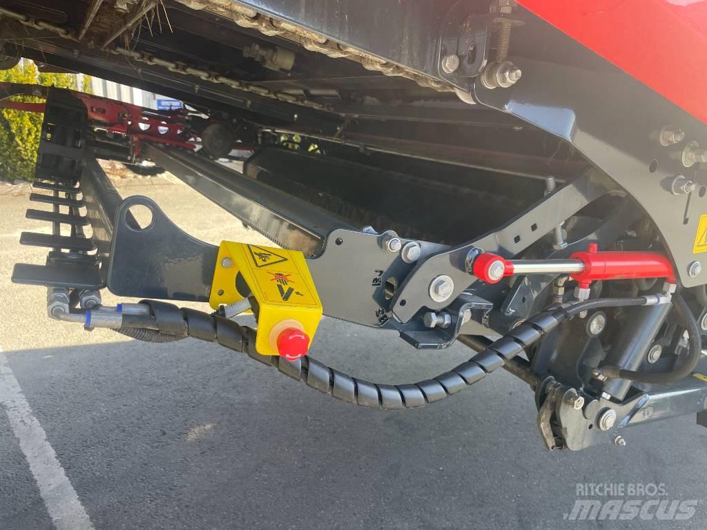 Pöttinger Jumbo 7470 自动装载拖车