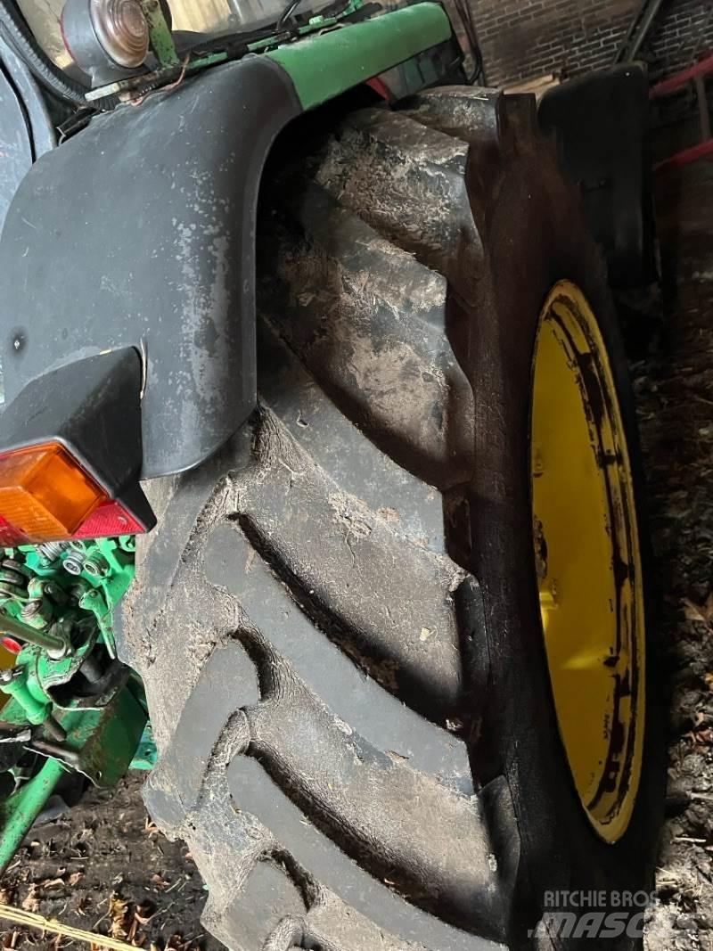 John Deere 2040A 拖拉机/农用车