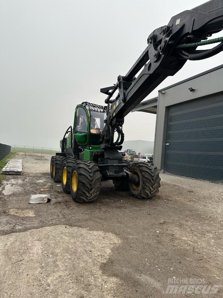 John Deere 1270 G 收割机