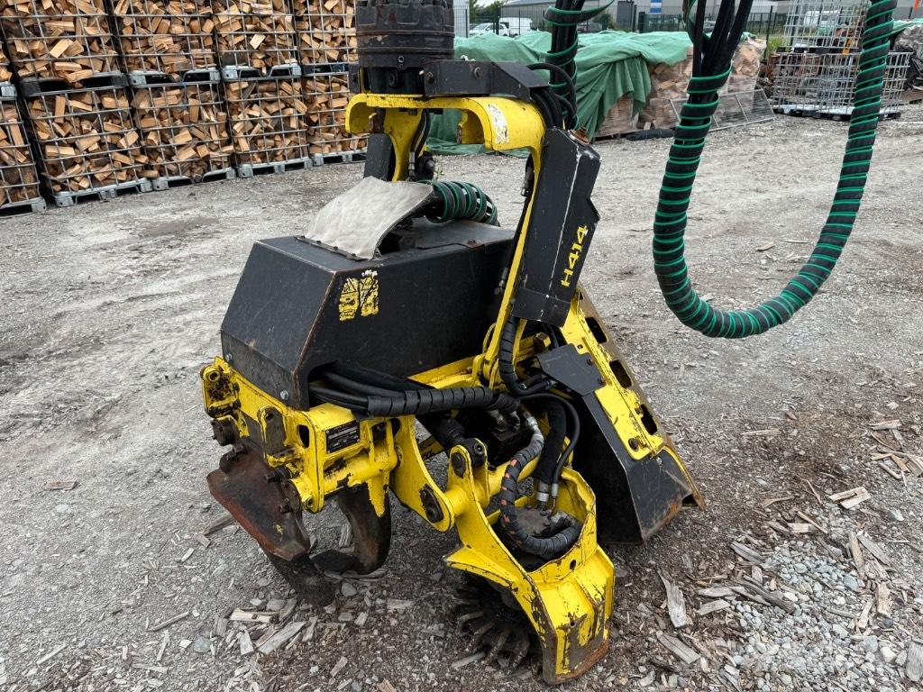 John Deere 1270 G 收割机