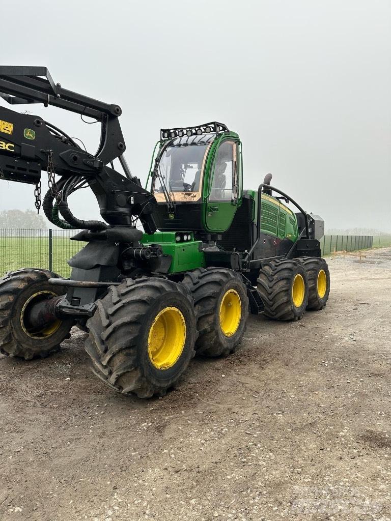 John Deere 1270 G 收割机