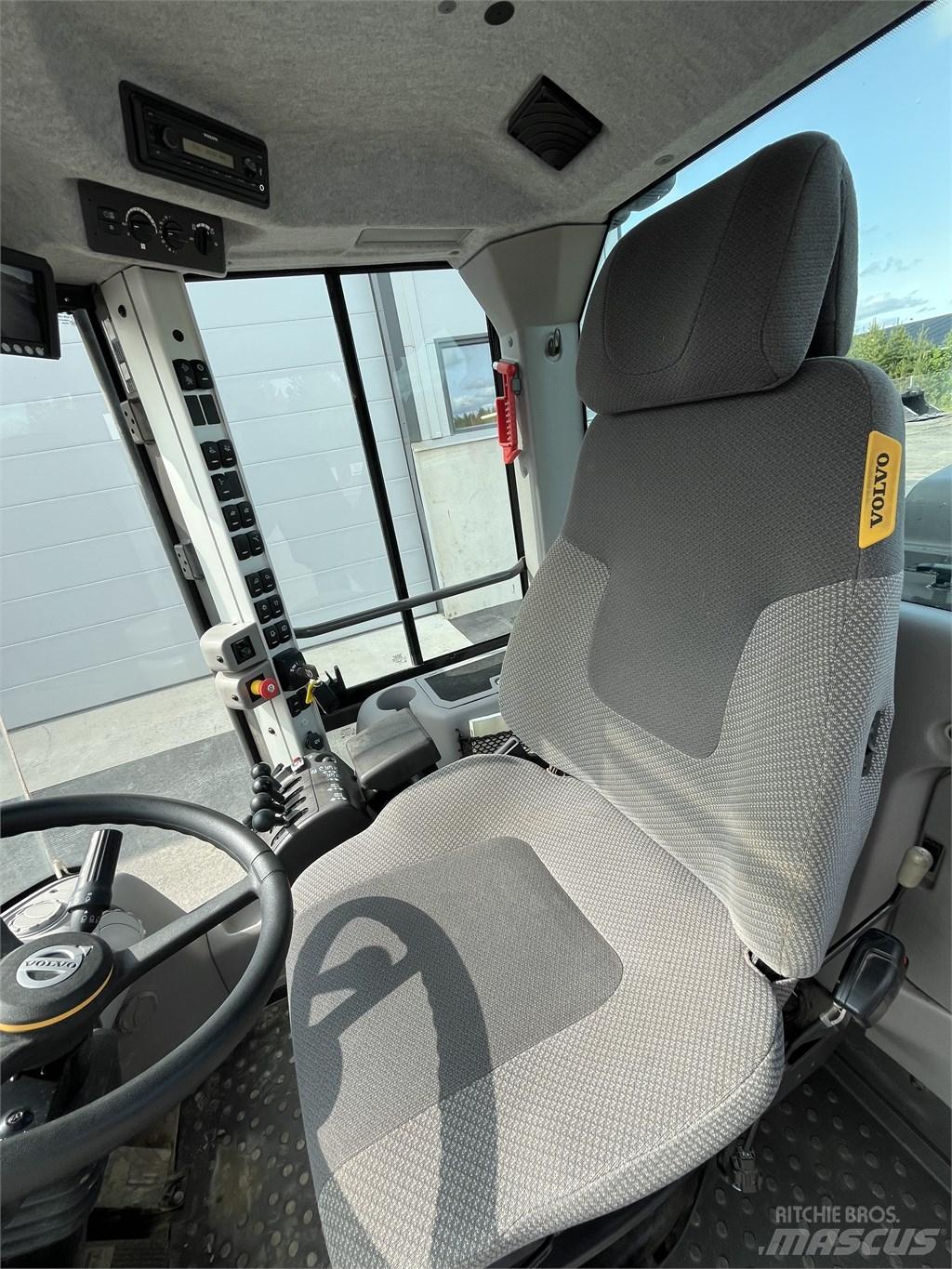 Volvo L 60 H 轮式装载机
