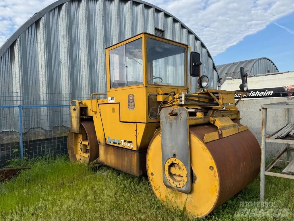  STRAVOSTROJ 100 双轮压路机