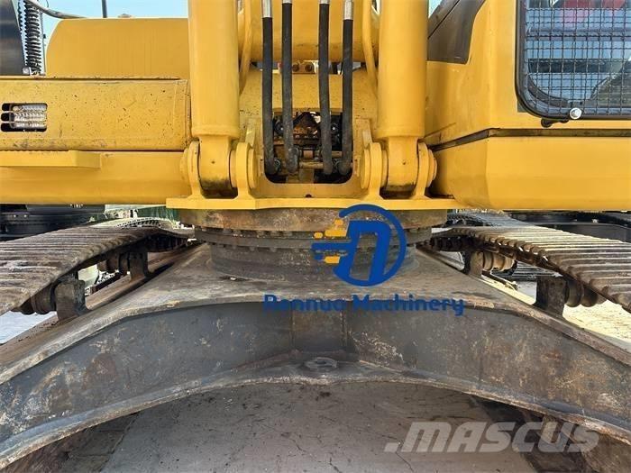 Komatsu PC 400-7 履带挖掘机