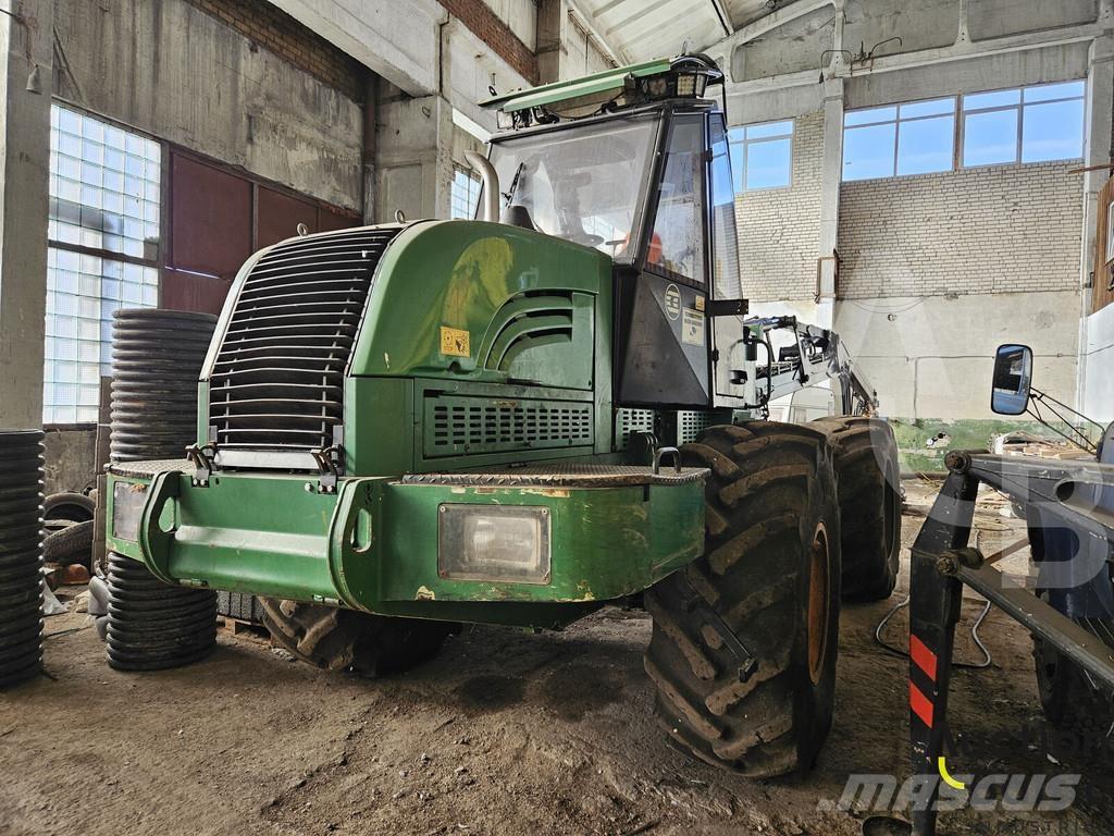 Amkodor 2541 收割机