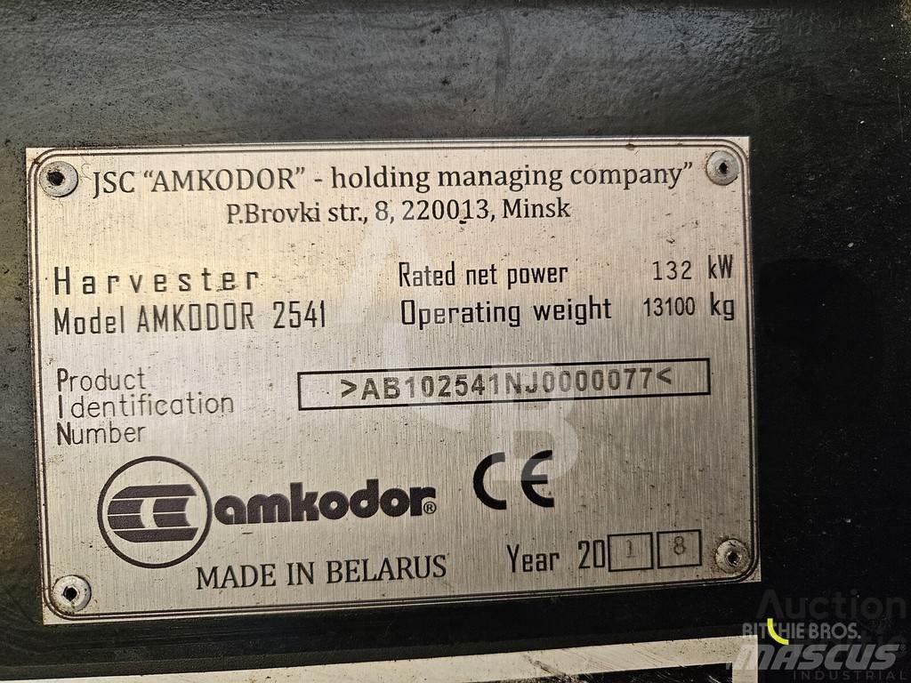 Amkodor 2541 收割机
