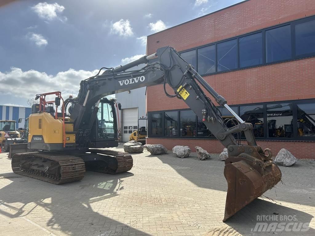 Volvo ECR145 履带挖掘机