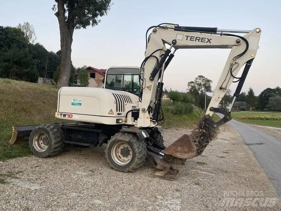 Terex TW 110 轮式挖掘机