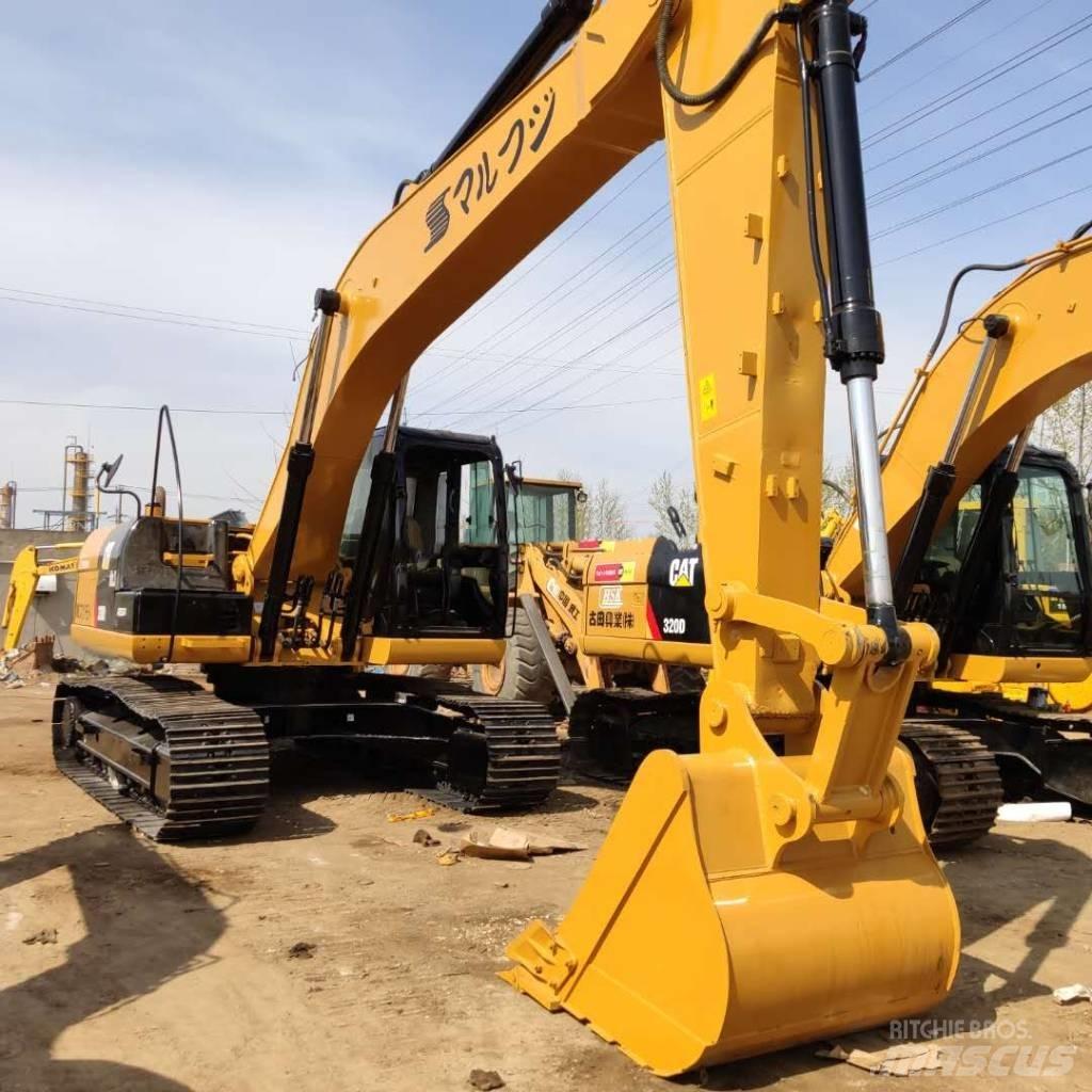 CAT 320D 履带挖掘机