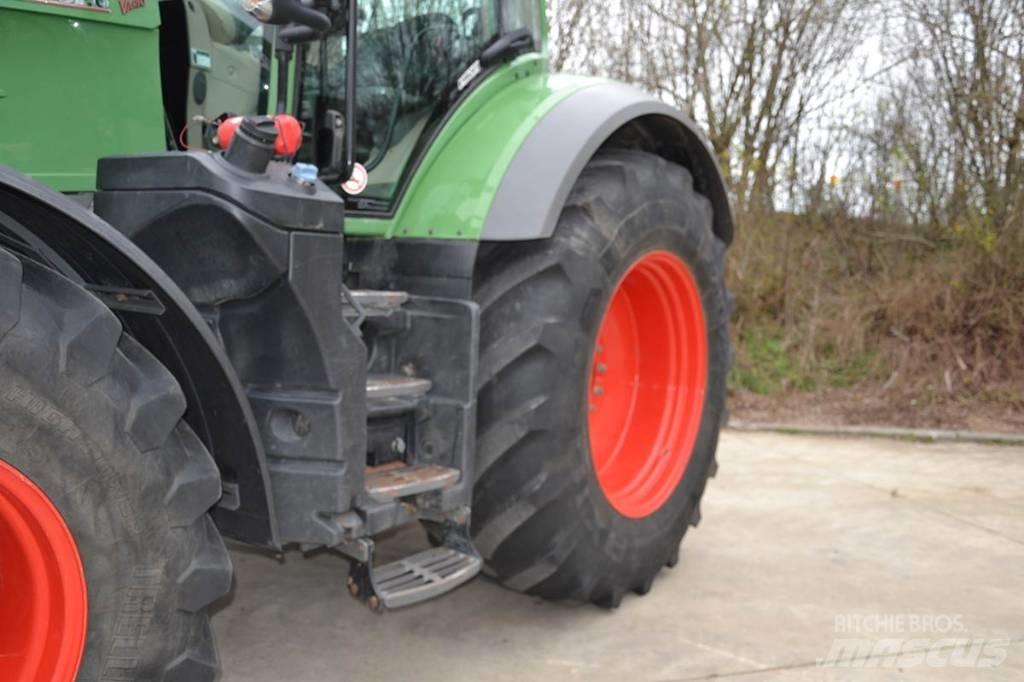Fendt 828 S4 Profi 拖拉机/农用车