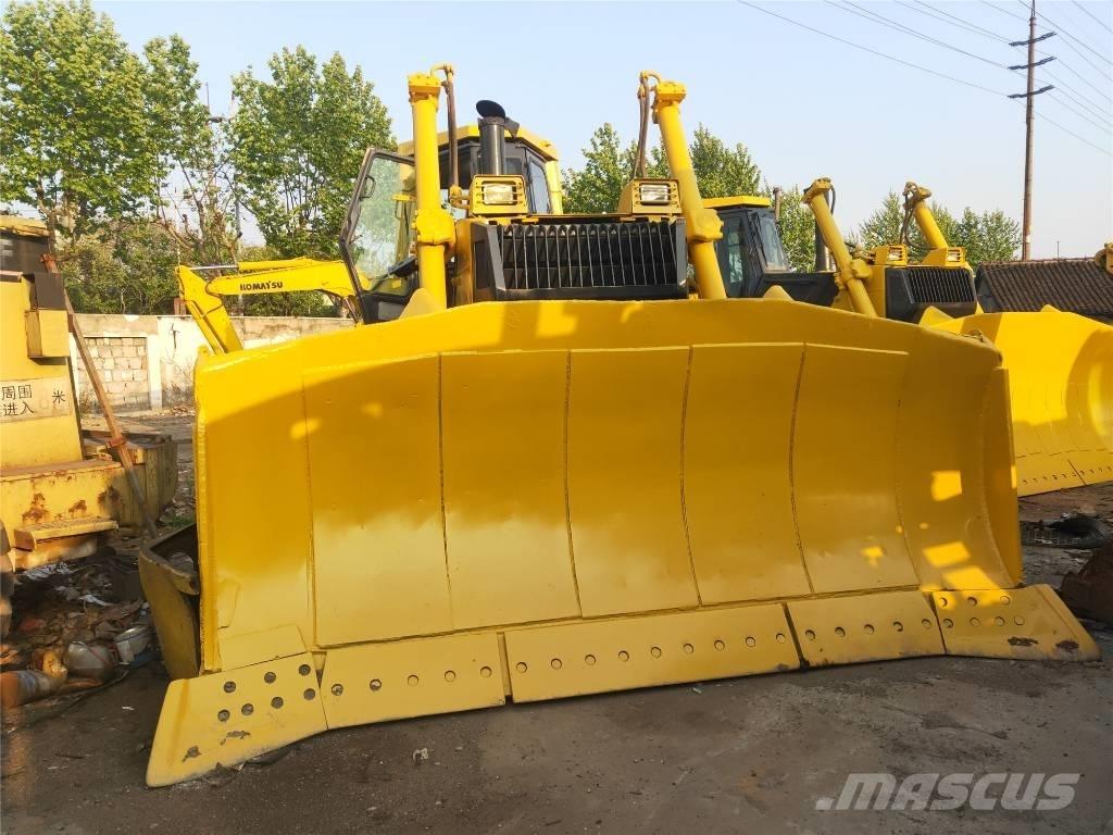 Komatsu D155AX-5 履带式推土机