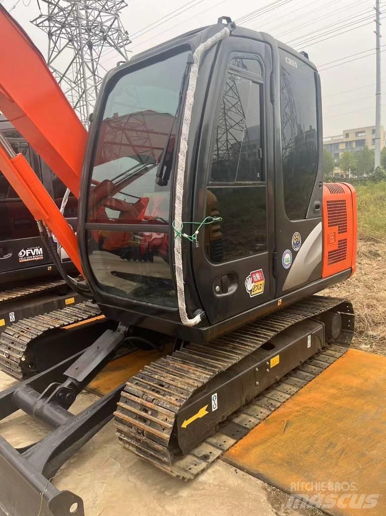 Hitachi Zaxis 60 小型挖掘机