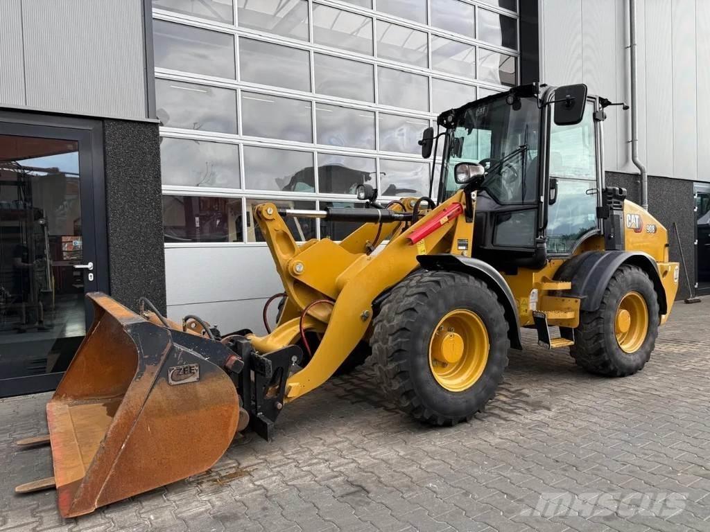 CAT 908 轮式装载机