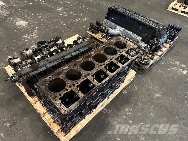 Cummins ISME420-30 发动机