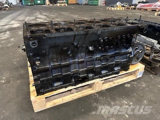 Cummins ISME420-30 发动机