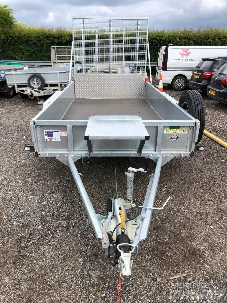 Ifor Williams GP 126 轻型拖车