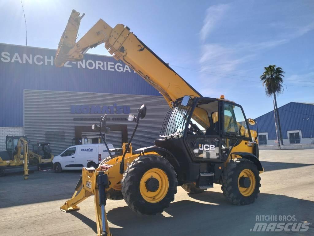 JCB 540-170 伸缩臂叉装车|叉装车