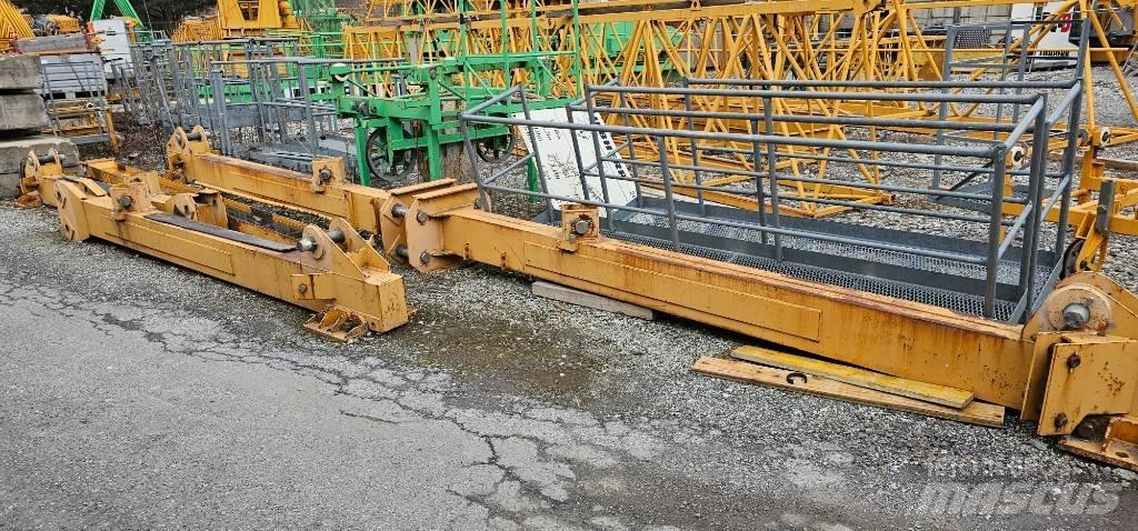 Liebherr 200 EC-H 10 塔式起重机