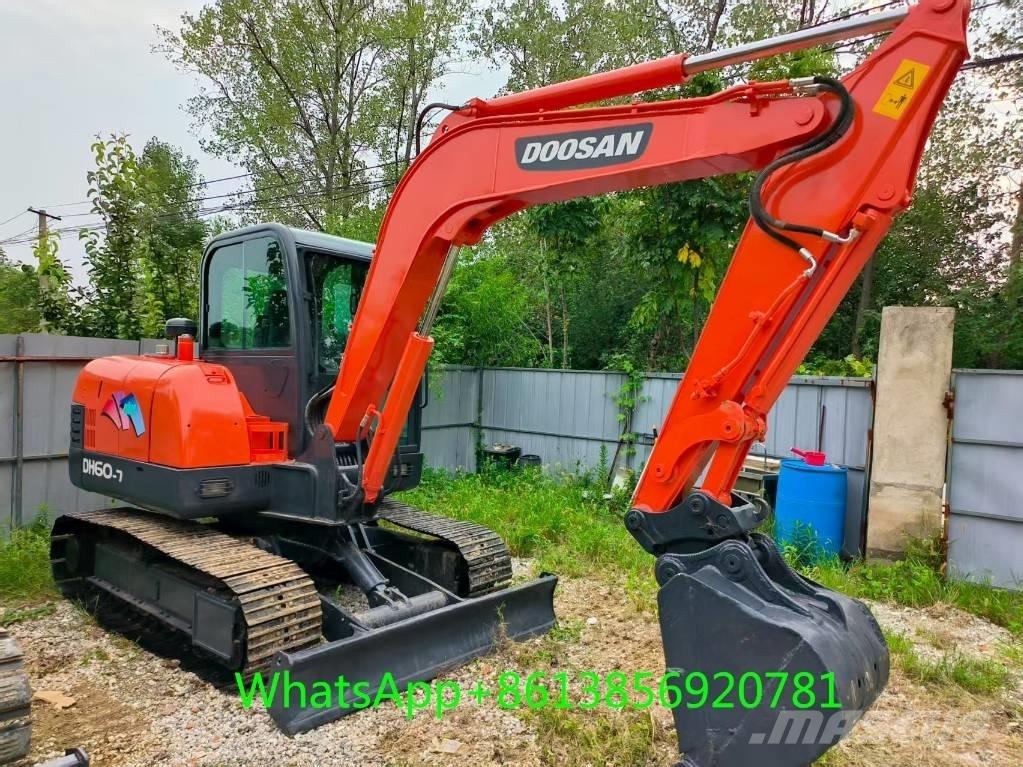 Doosan DH 60-7 小型挖掘机