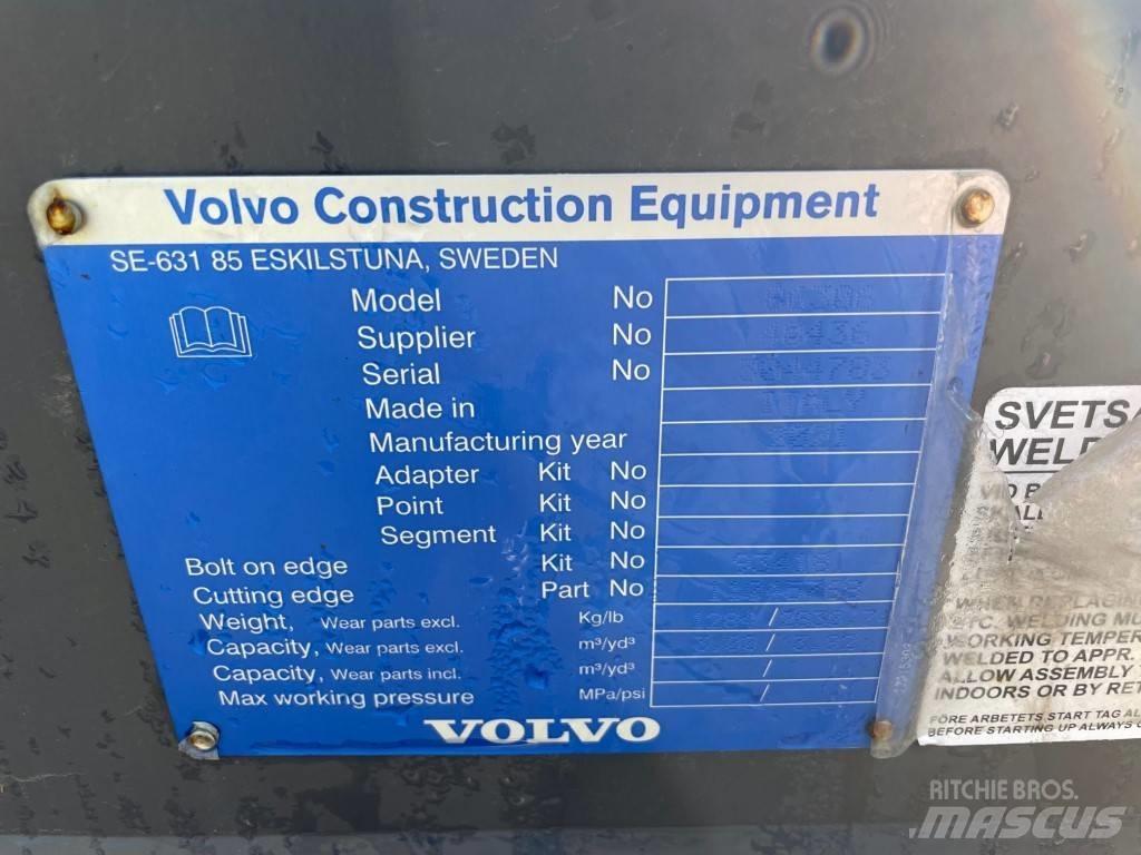 Volvo L 110 H Bucket 挖斗