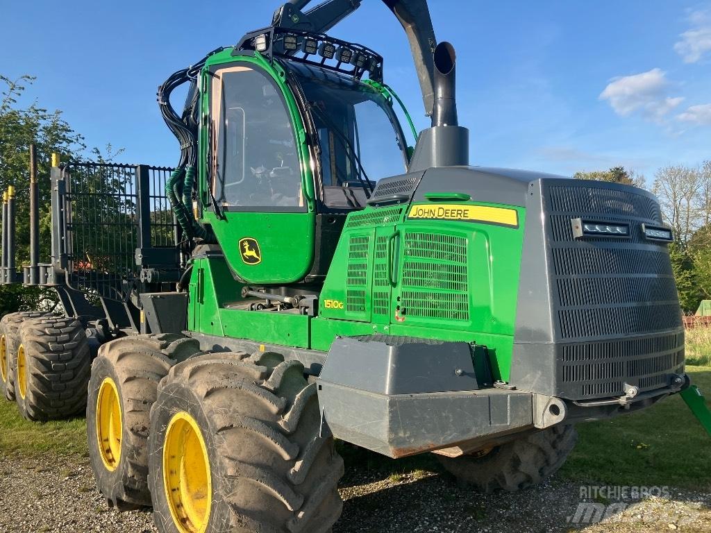 John Deere 1510G 集运机