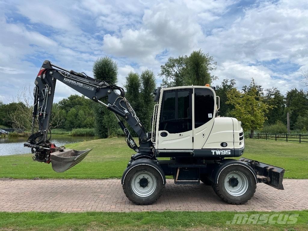 Terex Schaeff TW 95 中型挖掘机