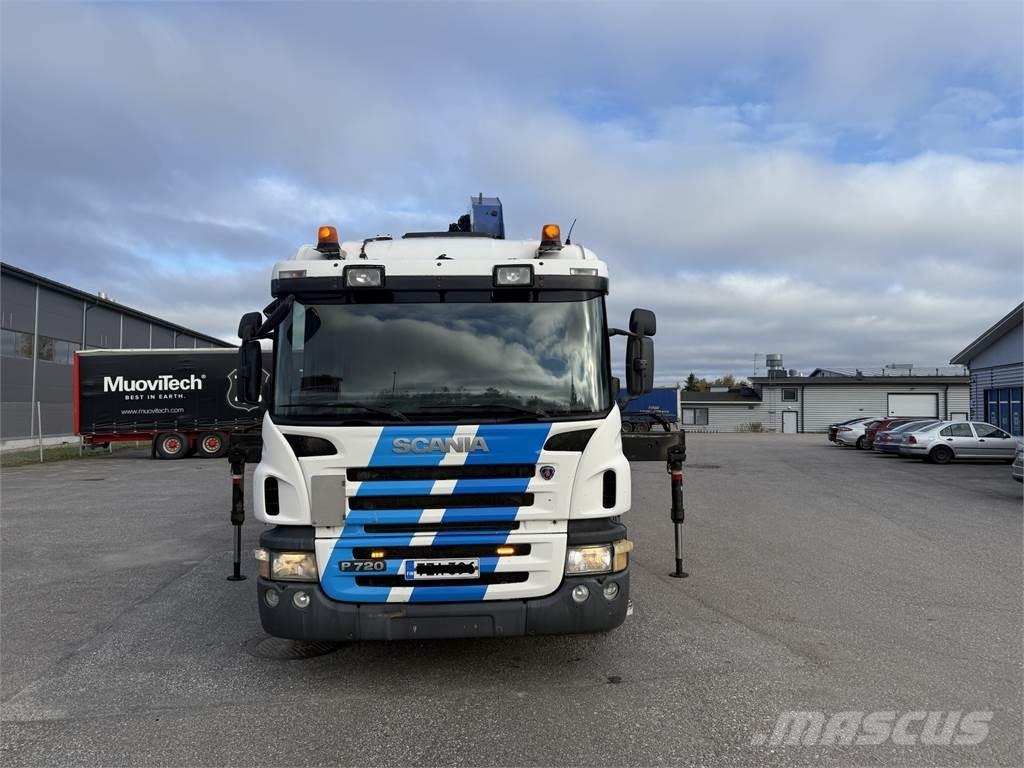 Scania P270 4X2 起重车