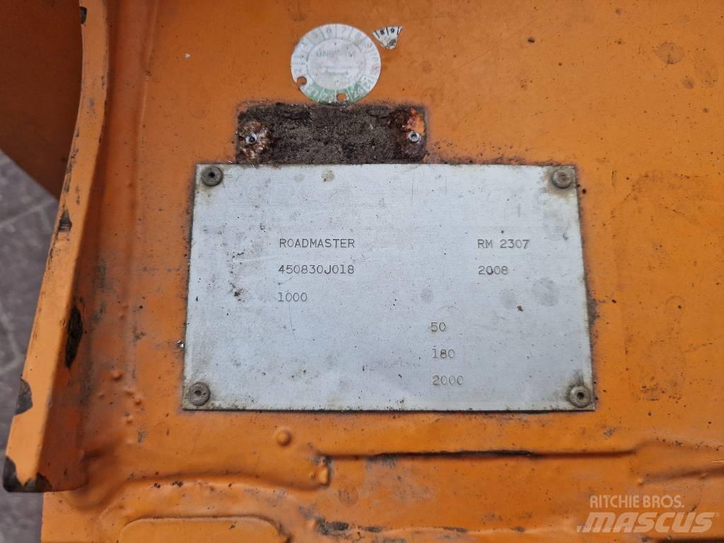 Votex RM 2307 牧场割草机和切顶器