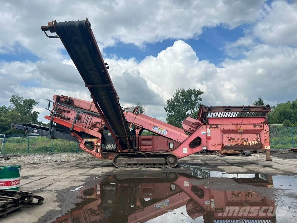 Sandvik QA 140 移动式筛分机