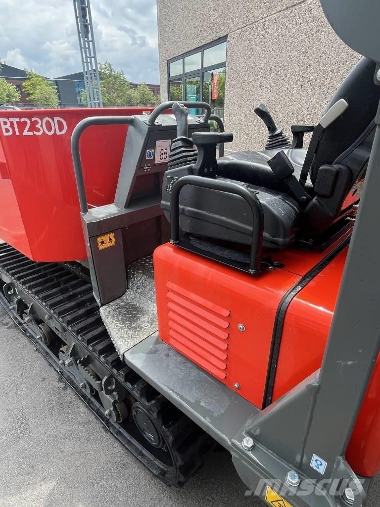 B-Track BT230D 履带式自卸车