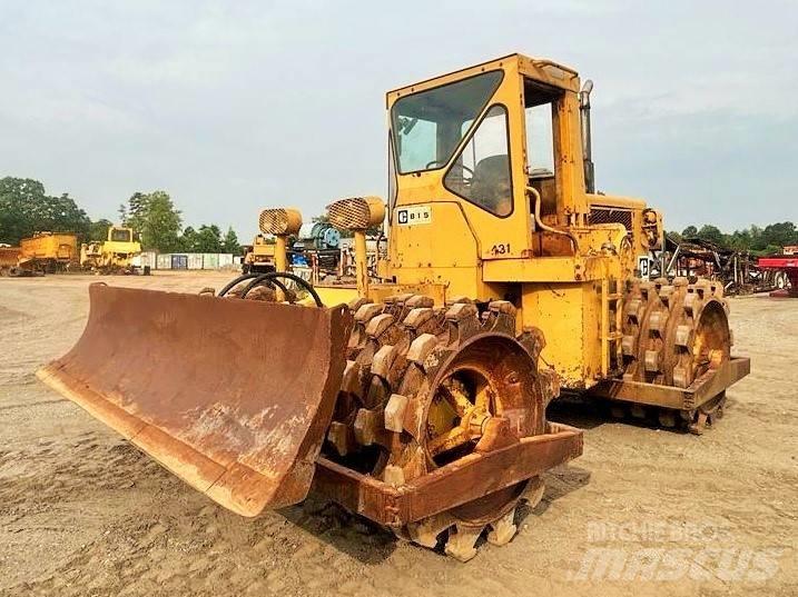CAT 815 土壤压实机
