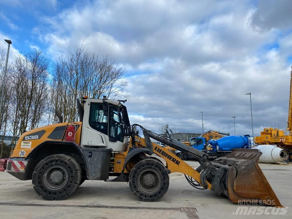 Liebherr L 538 轮式装载机